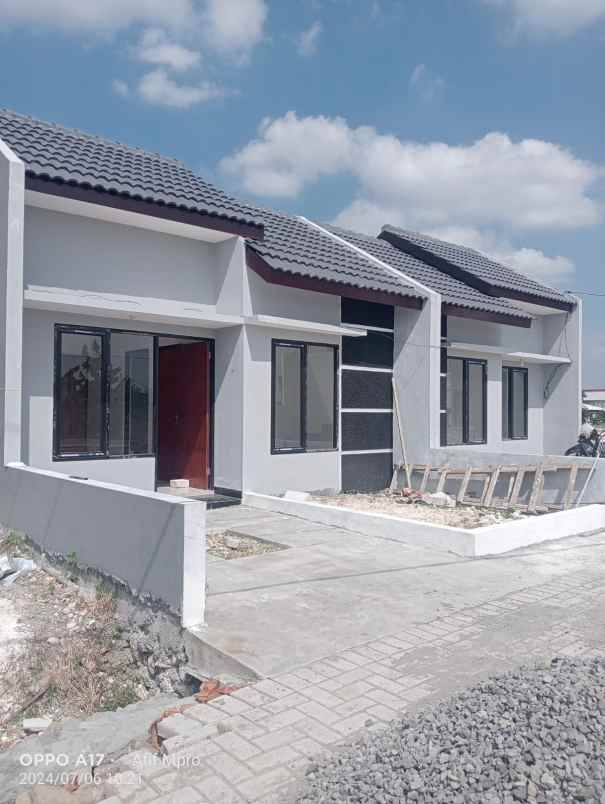 dijual rumah ds kolok