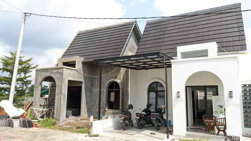 dijual rumah ds mojokerep