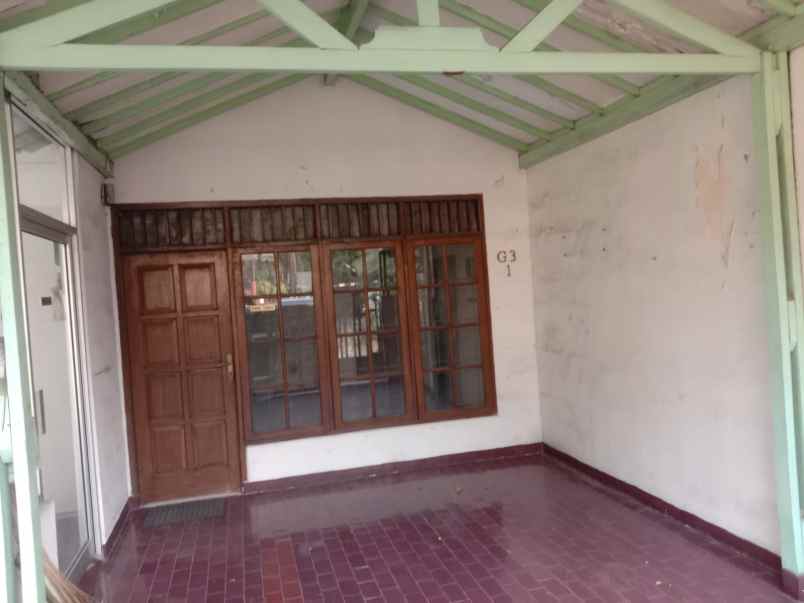 dijual rumah duren sawit