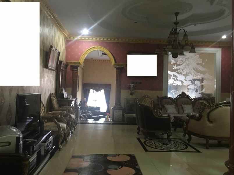 dijual rumah gading griya lestari