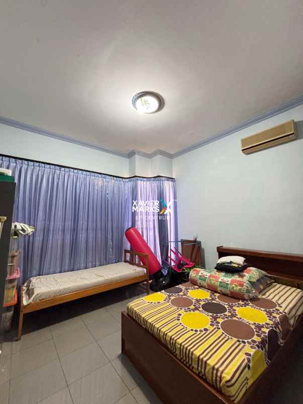 dijual rumah galaxy bumi permai
