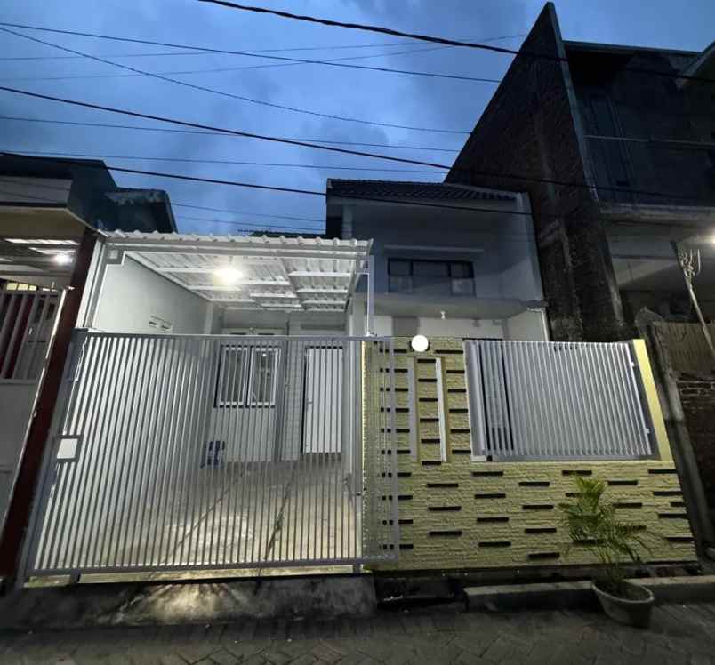 dijual rumah gayungan