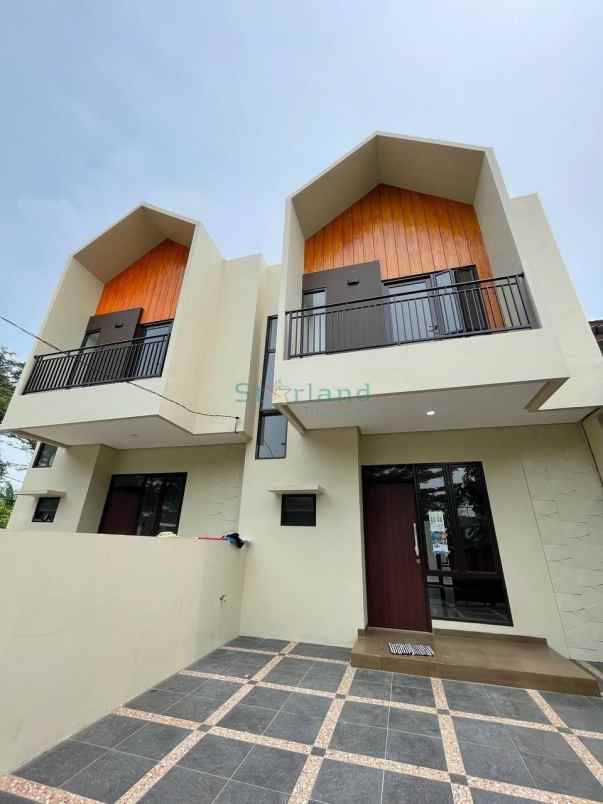 dijual rumah graha raya