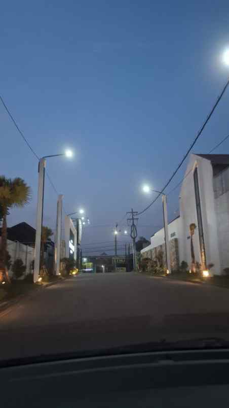 dijual rumah grand kedamean regency