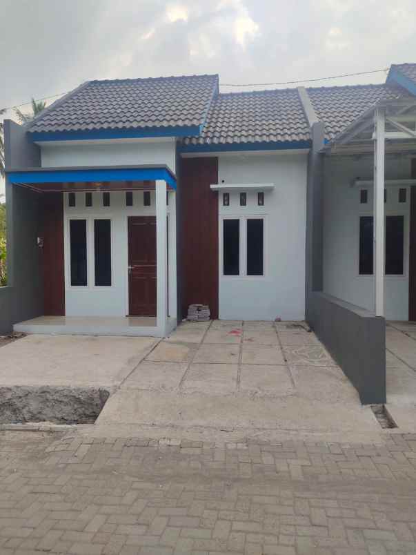 dijual rumah grand makmur recidence