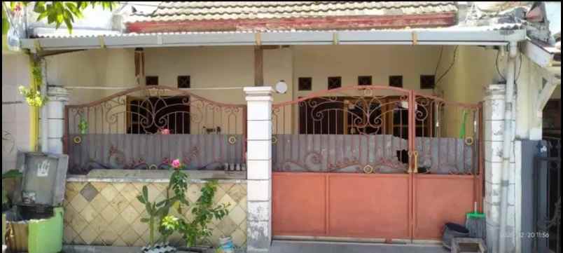 dijual rumah griya kebraon