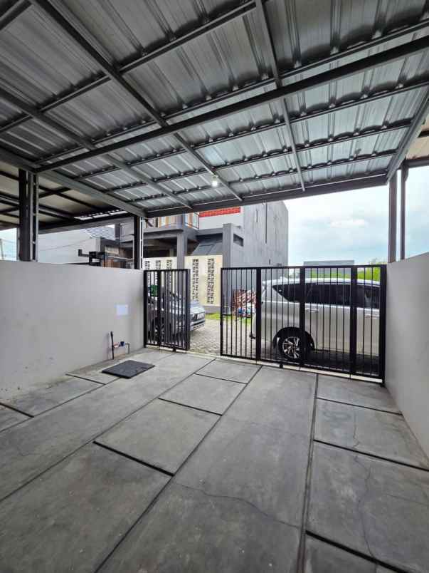 dijual rumah gunung anyar jl modern