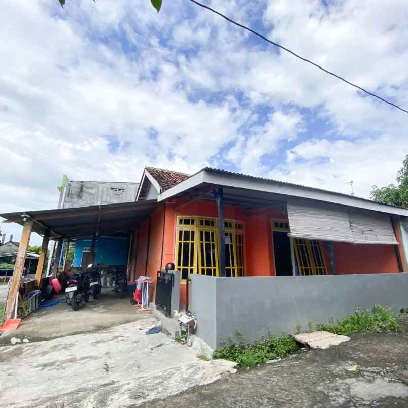 dijual rumah guwosari pajangan