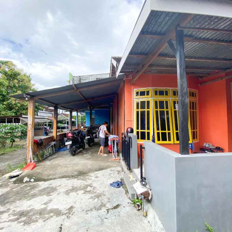 dijual rumah guwosari pajangan