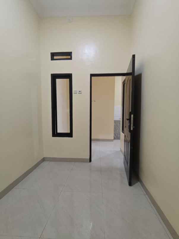 dijual rumah harapan indah