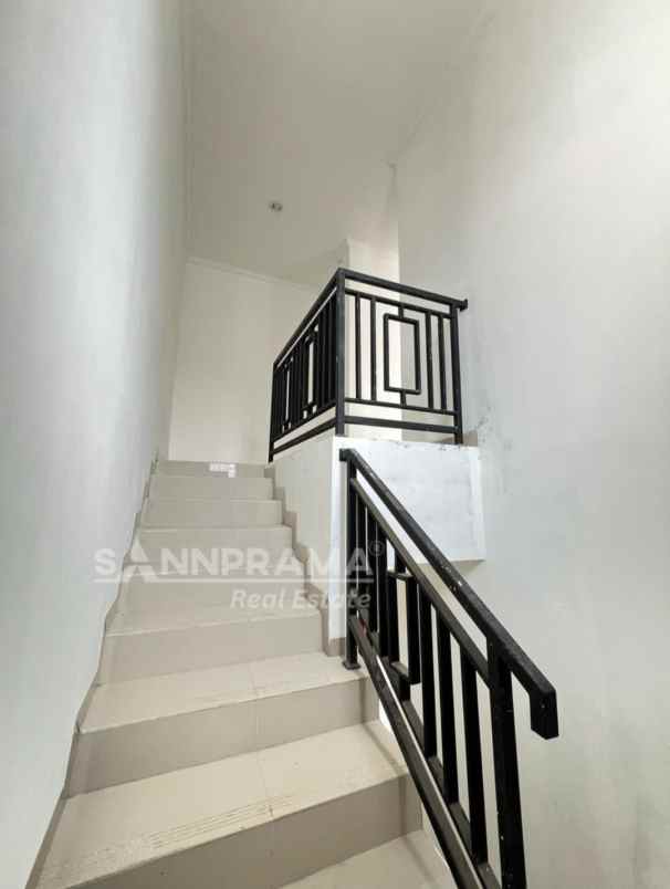 dijual rumah harjamukti cimanggis depok