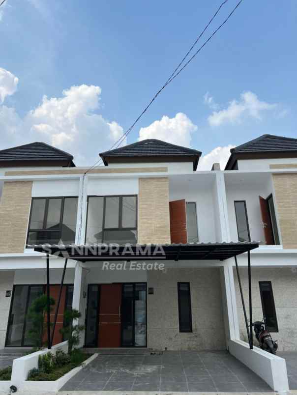 dijual rumah harjamukti cimanggis depok
