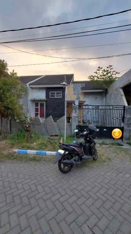 dijual rumah harmoni kota