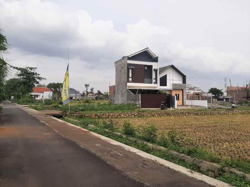 dijual rumah hunian ready dekat alun alun sukoharjo