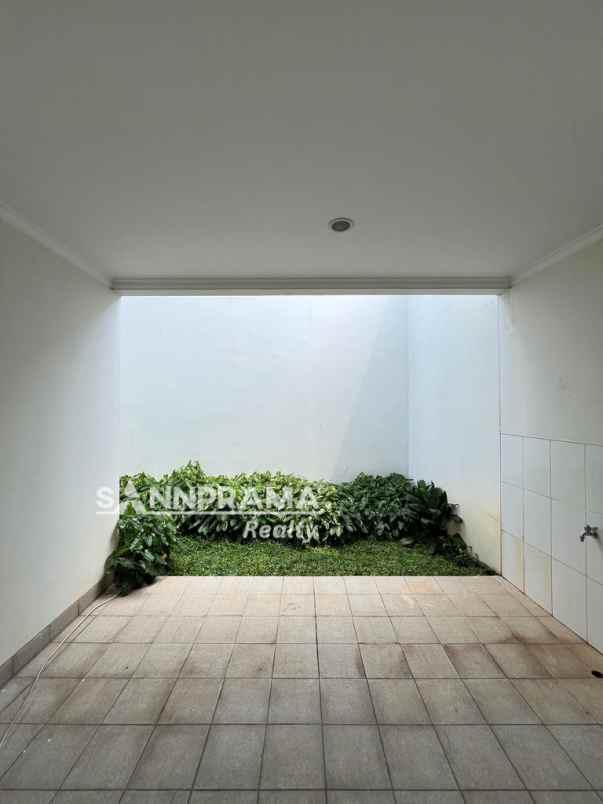 dijual rumah jagakarsa jaksel