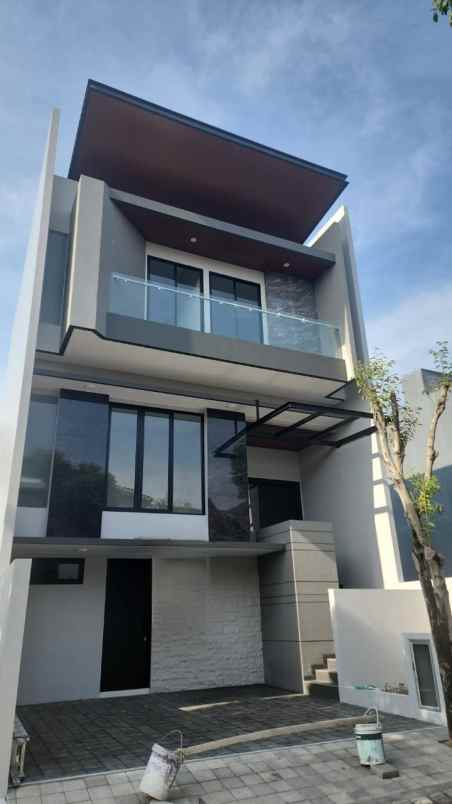 dijual rumah jalan alam hijau