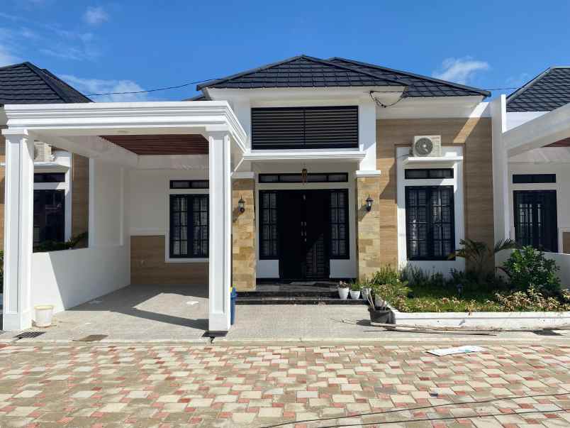 dijual rumah jalan cipta karya pekanbaru