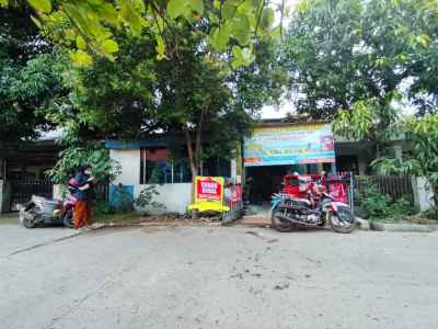 dijual rumah jalan flamboyan