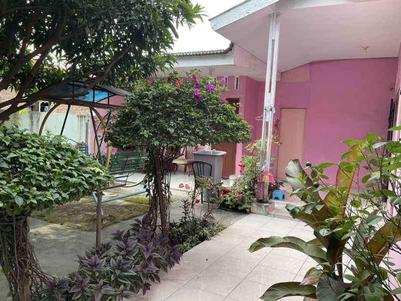 dijual rumah jalan jati asri komplek