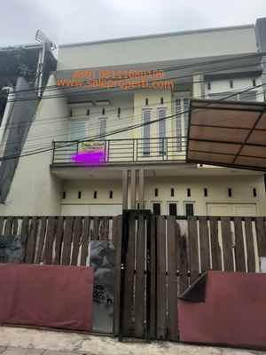 dijual rumah jalan kebon jahe