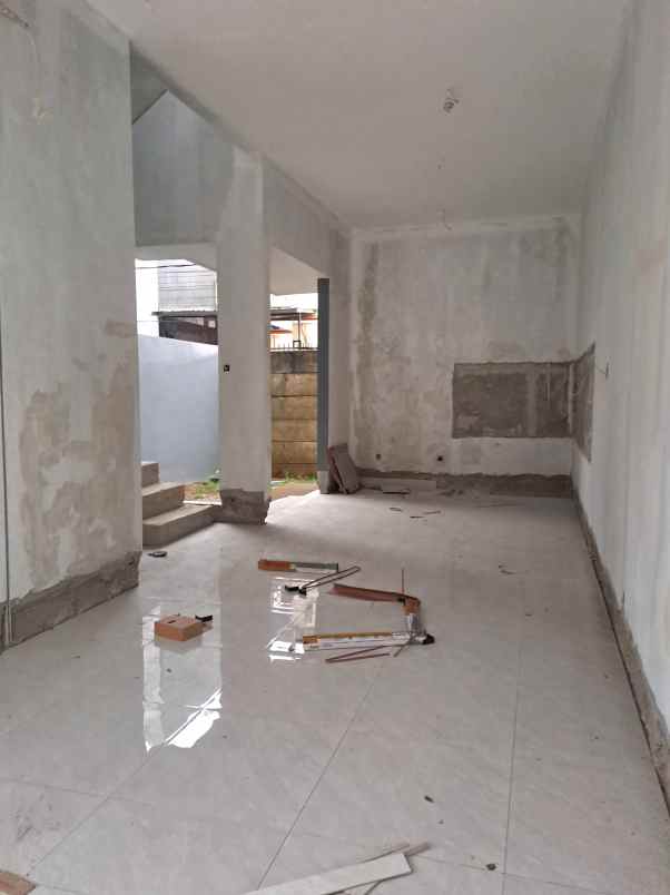 dijual rumah jalan mandor basar