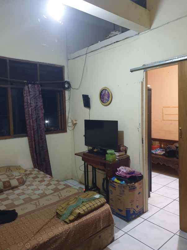 dijual rumah jalan manunggal bakti