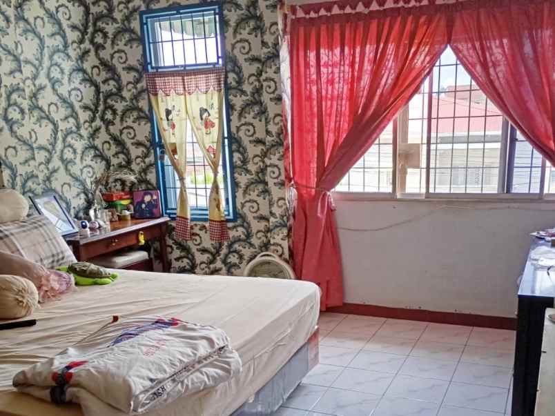 dijual rumah jalan pembangunan iv