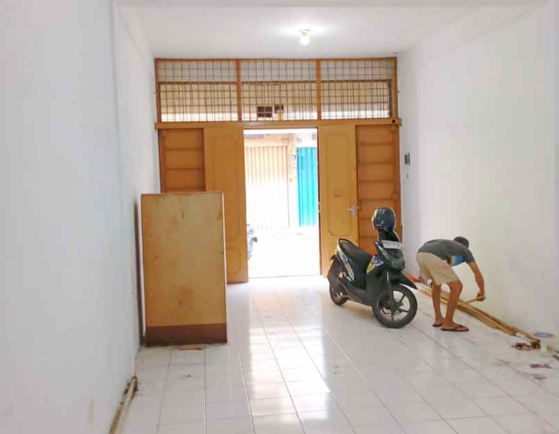 dijual rumah jalan rahayu baru bantan