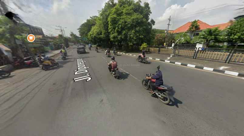 dijual rumah jalan raya diponegoro