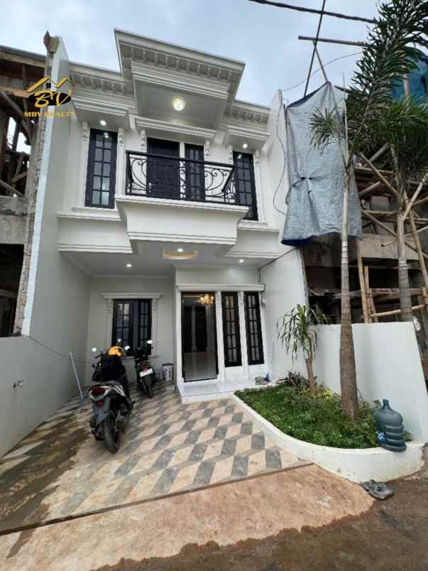 dijual rumah jalan raya jagakarsa