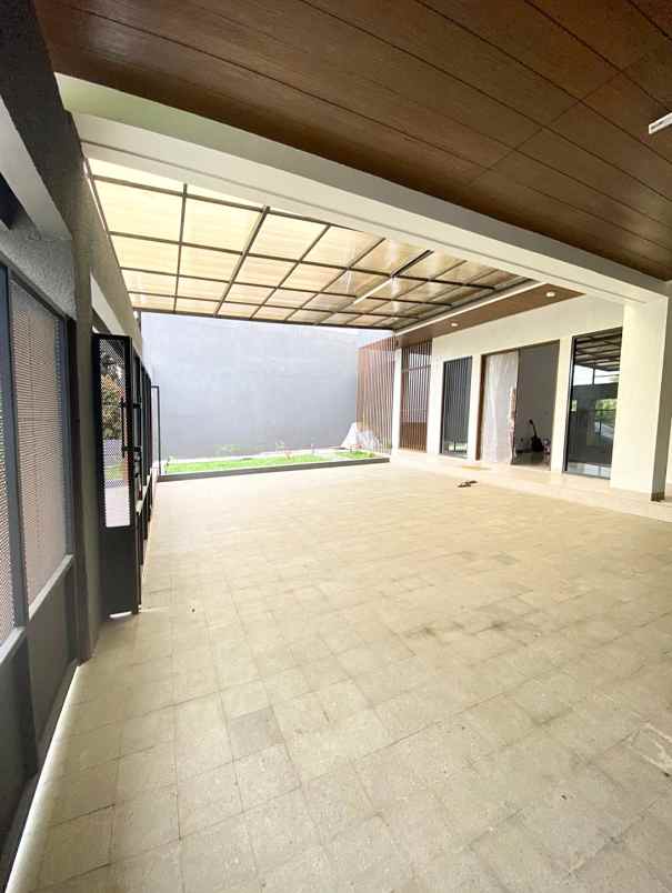 dijual rumah jalan raya pondok ranji