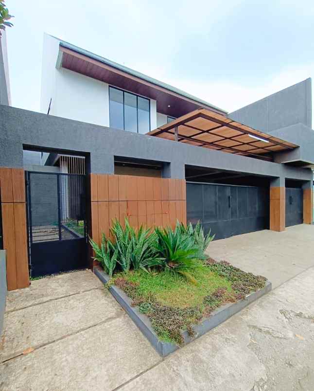 dijual rumah jalan raya pondok ranji