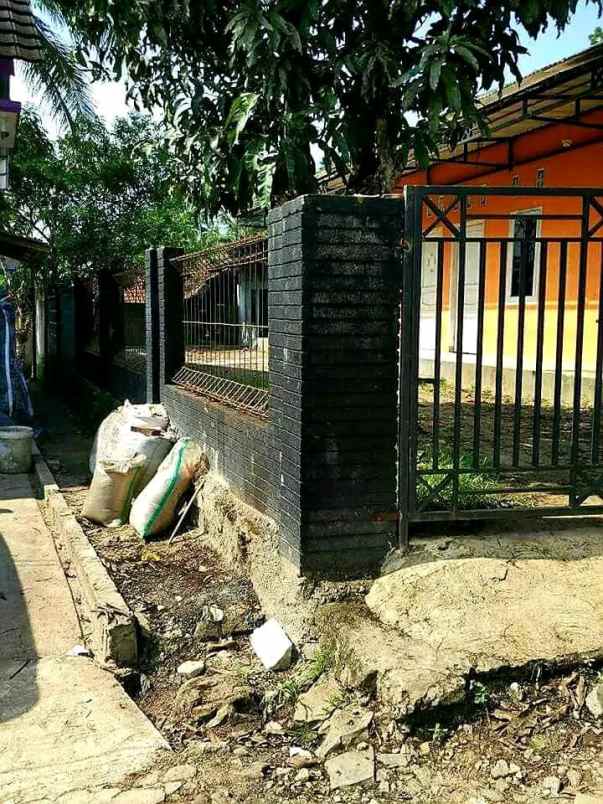 dijual rumah jalan seketi banjarsari