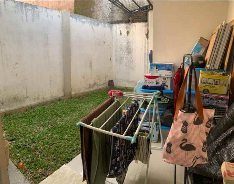 dijual rumah jalan terusan sekar kemuning