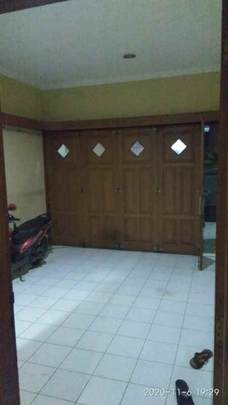 dijual rumah jalan wadas raya