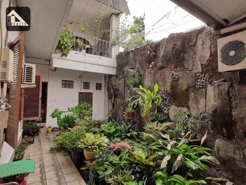 dijual rumah jalan wijaya kebayoran baru