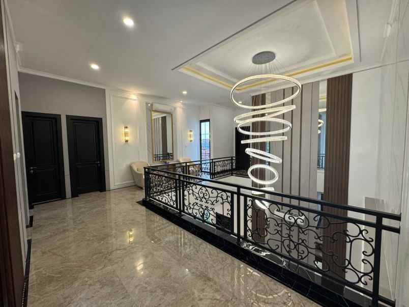 dijual rumah janur hijau 1 serpong