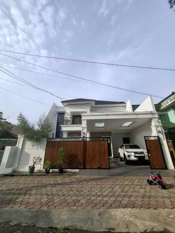dijual rumah jatiasih bekasi