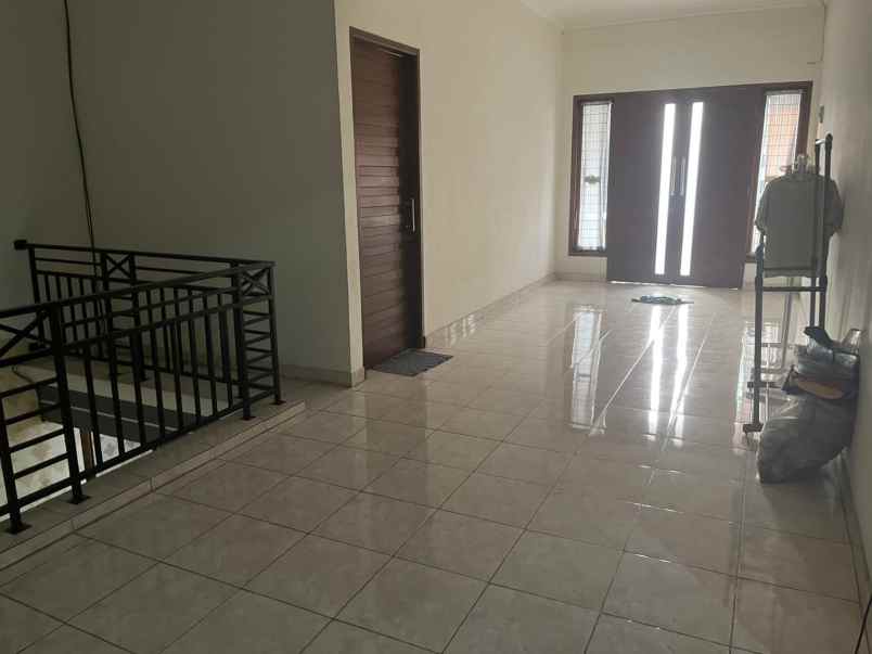 dijual rumah jatibening bekasi