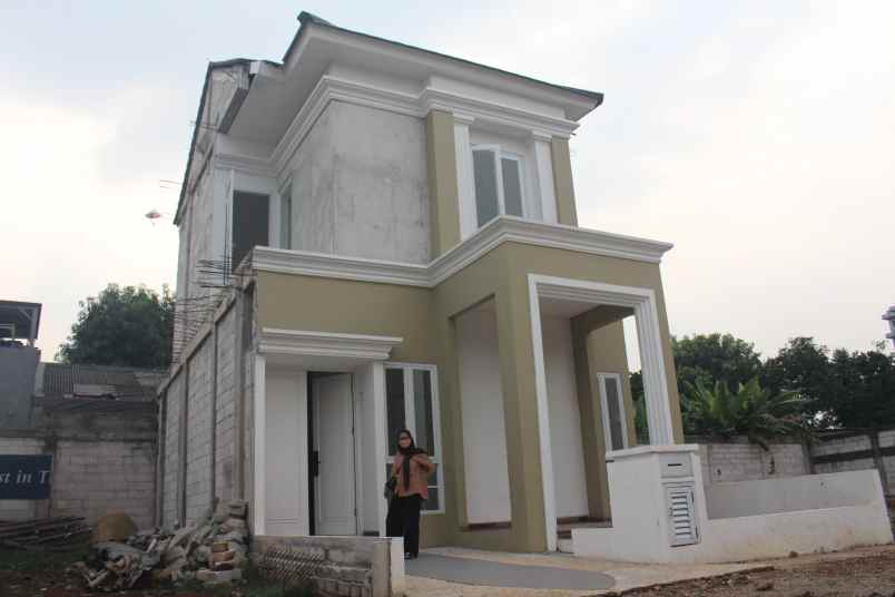 dijual rumah jl alip gede serua ciputat