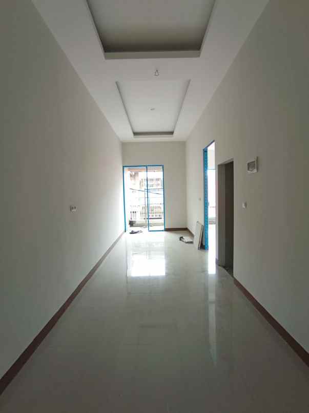 dijual rumah jl babatan