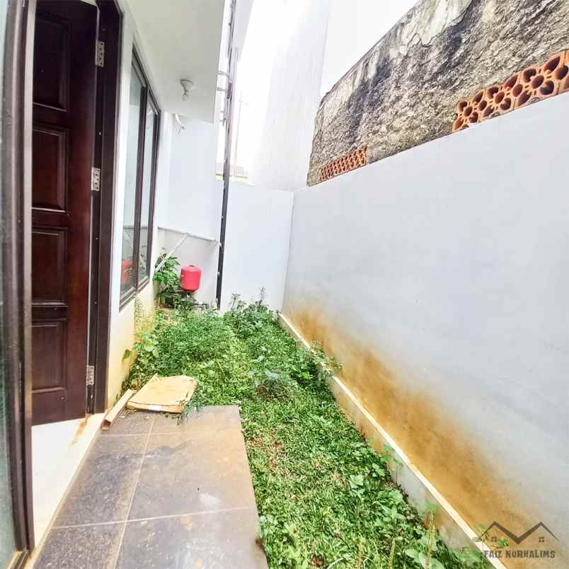 dijual rumah jl batu belah i no 94 rw 4