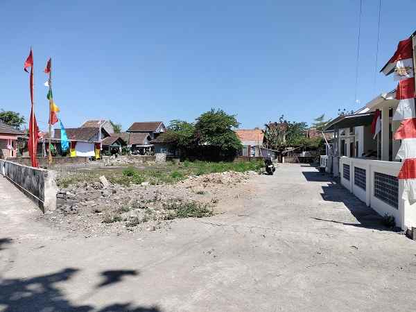 dijual rumah jl bibis prenggon