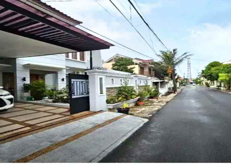 dijual rumah jl bulak klender duren