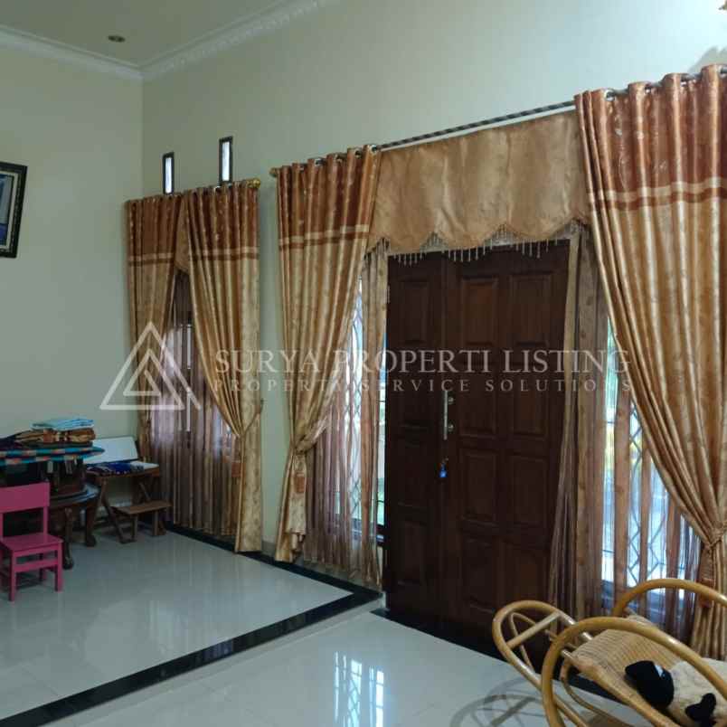 dijual rumah jl bustamam wijaya kusuma