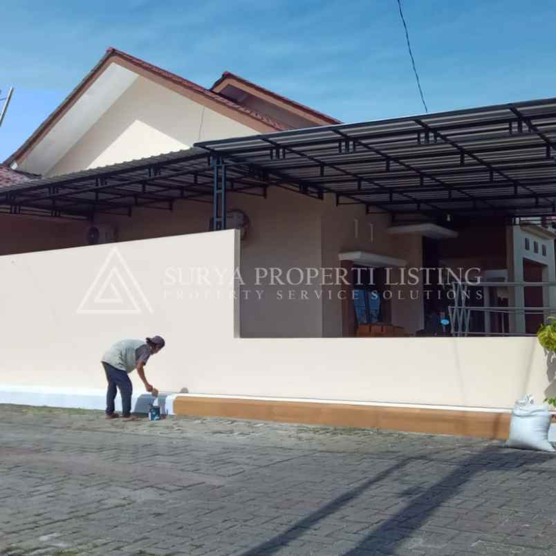dijual rumah jl bustamam wijaya kusuma