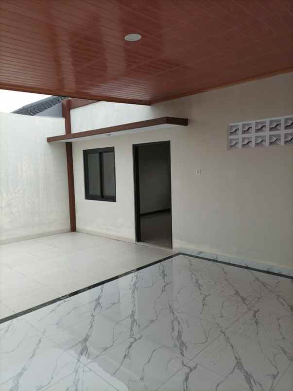 dijual rumah jl cipinang muara duren