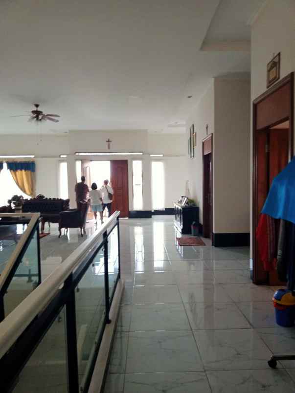 dijual rumah jl curug raya pondok