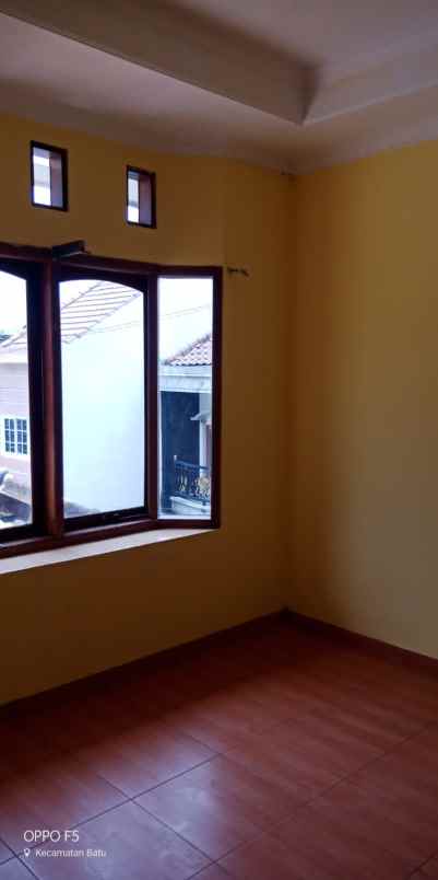 dijual rumah jl dewi sartika kec batu