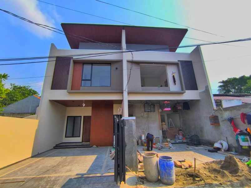 dijual rumah jl ikan rawamangun jakarta